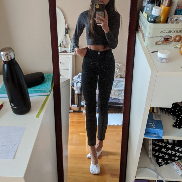 Meet your Posher, Stephanie - Picture 1 of 1